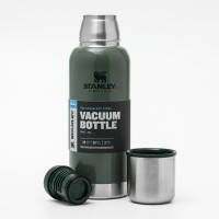 Stanley термос Adventure Vacuum Bottle 0.73л зеленый